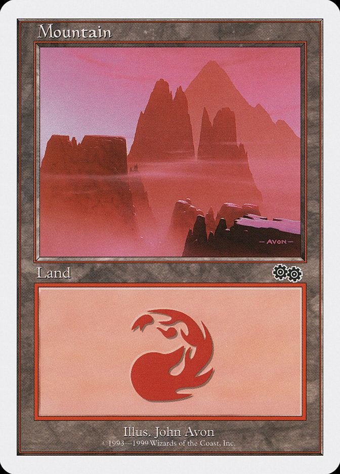 Mountain (120) [Battle Royale] | Gate City Games LLC